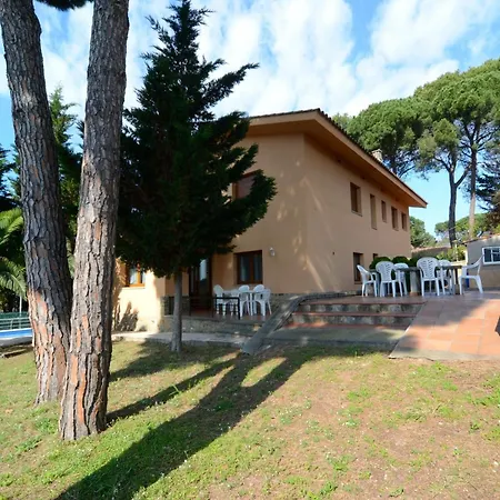 Apartment In L'Escala Near Sandy Beach * L' Escala