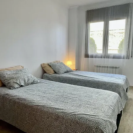 Apartment In L'Escala Near Sandy Beach Appartement