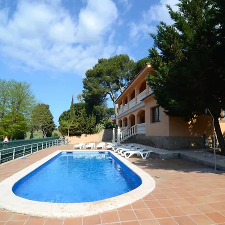 Apartment In L'Escala Near Sandy Beach Appartement L' Escala