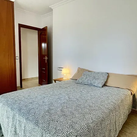 Apartment In L'Escala Near Sandy Beach Appartement L' Escala